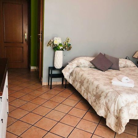 Parisa Suite Roma Esterno foto