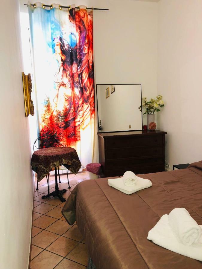 Parisa Suite Roma Esterno foto