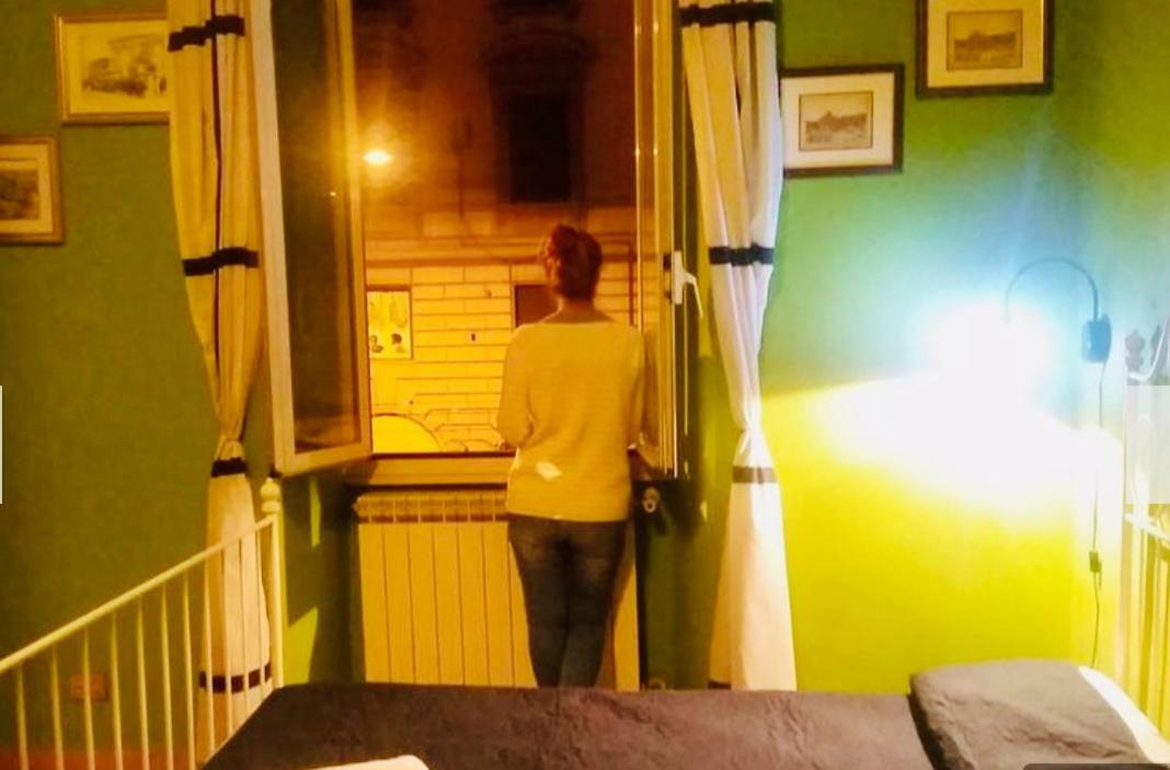 Parisa Suite Roma Esterno foto