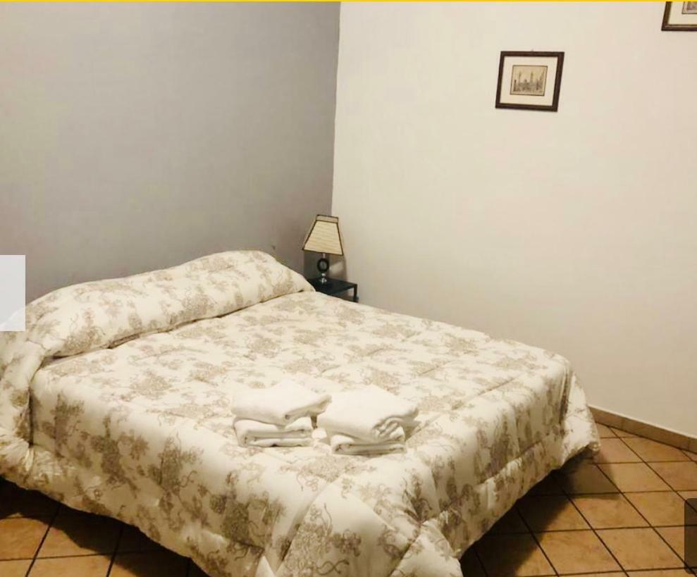 Parisa Suite Roma Esterno foto