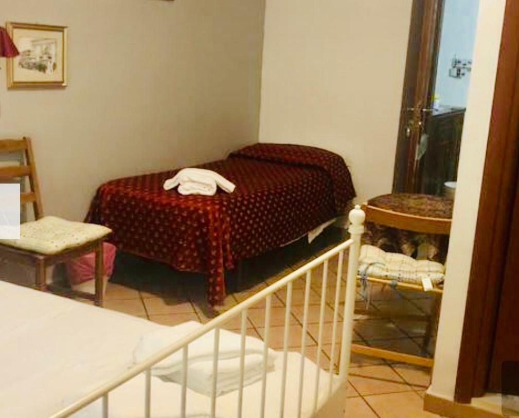 Parisa Suite Roma Esterno foto