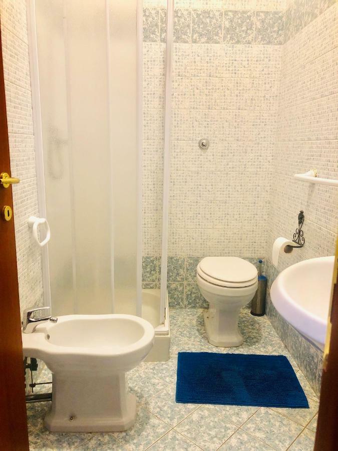 Parisa Suite Roma Esterno foto