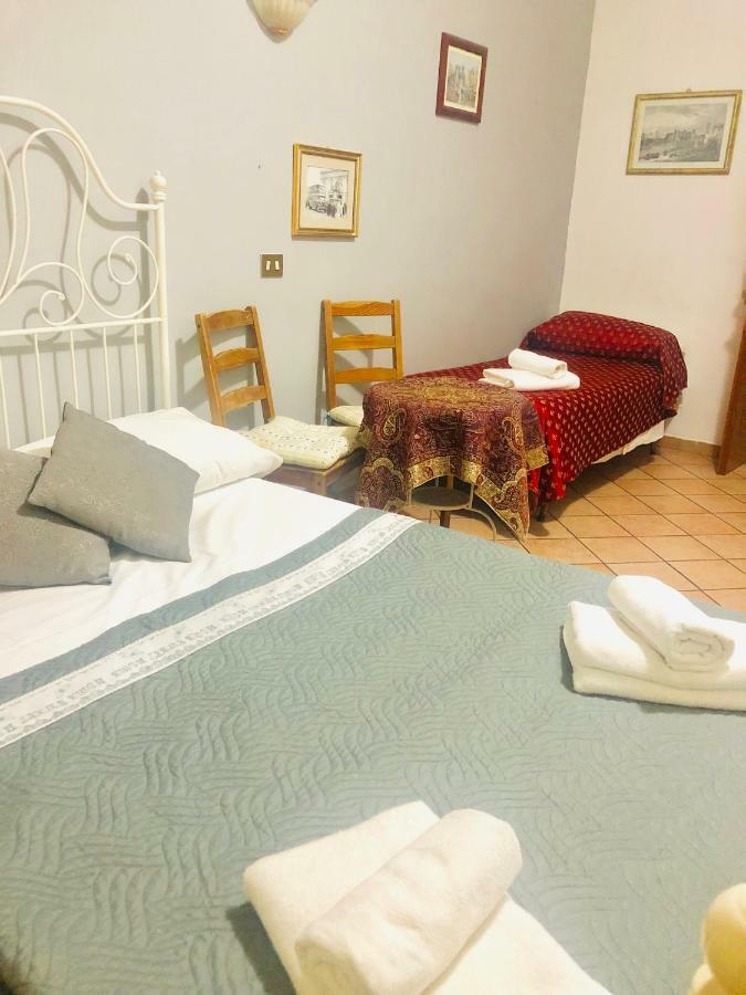 Parisa Suite Roma Esterno foto